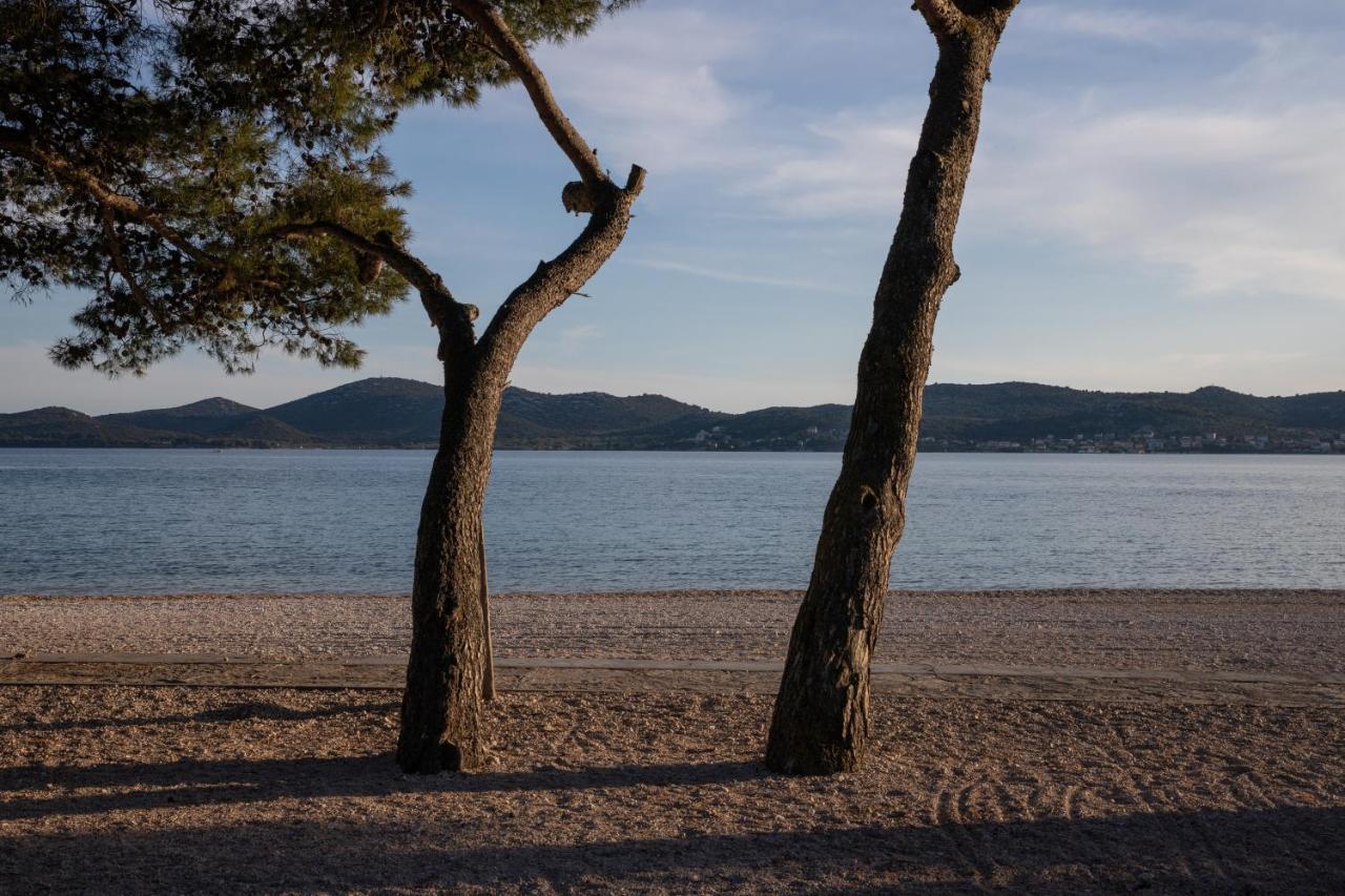 Apartmani Dina Biograd Na Moru Εξωτερικό φωτογραφία