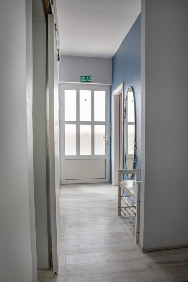 Apartmani Dina Biograd Na Moru Εξωτερικό φωτογραφία