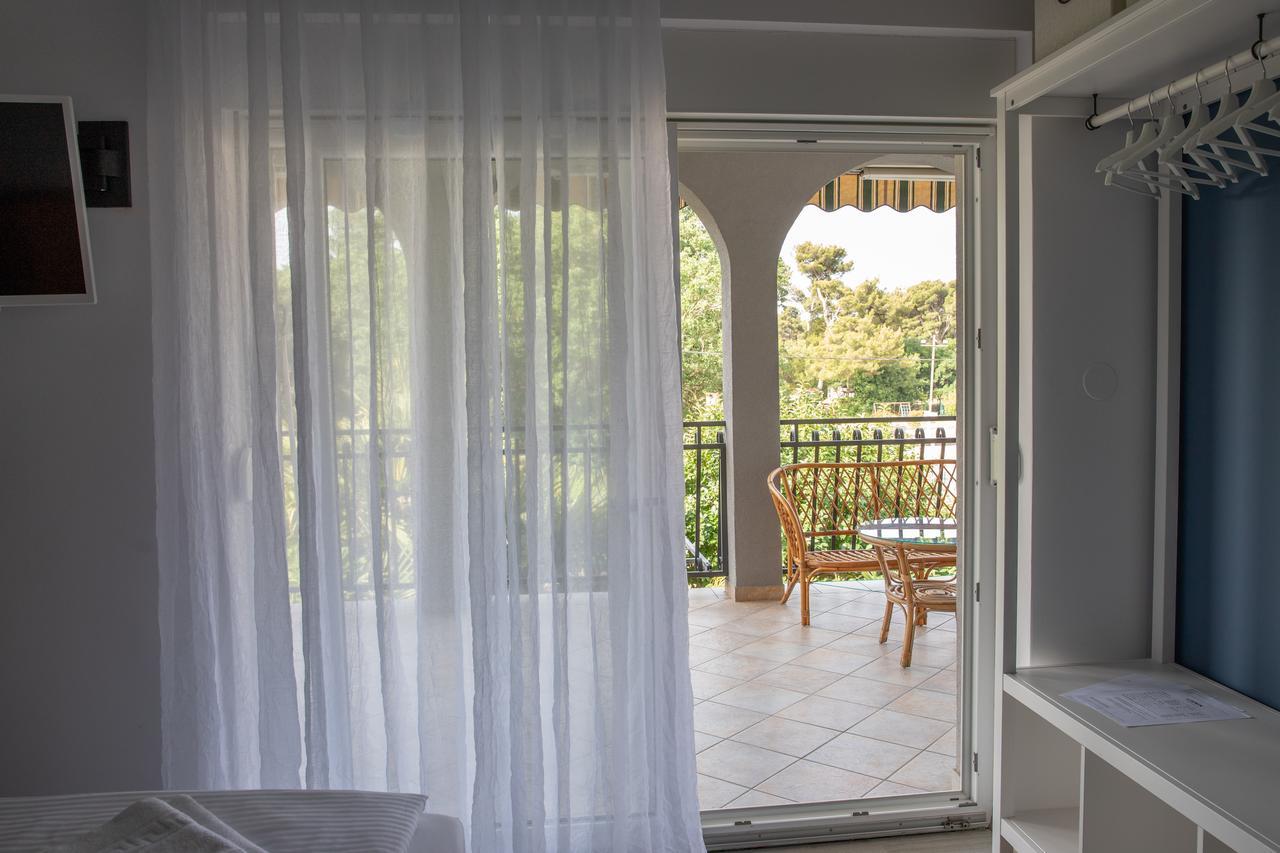 Apartmani Dina Biograd Na Moru Εξωτερικό φωτογραφία