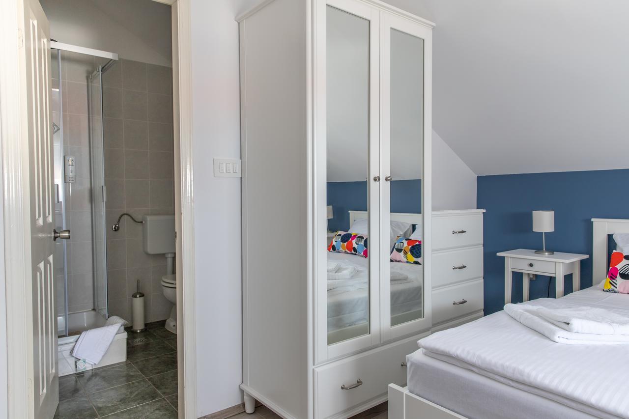 Apartmani Dina Biograd Na Moru Εξωτερικό φωτογραφία